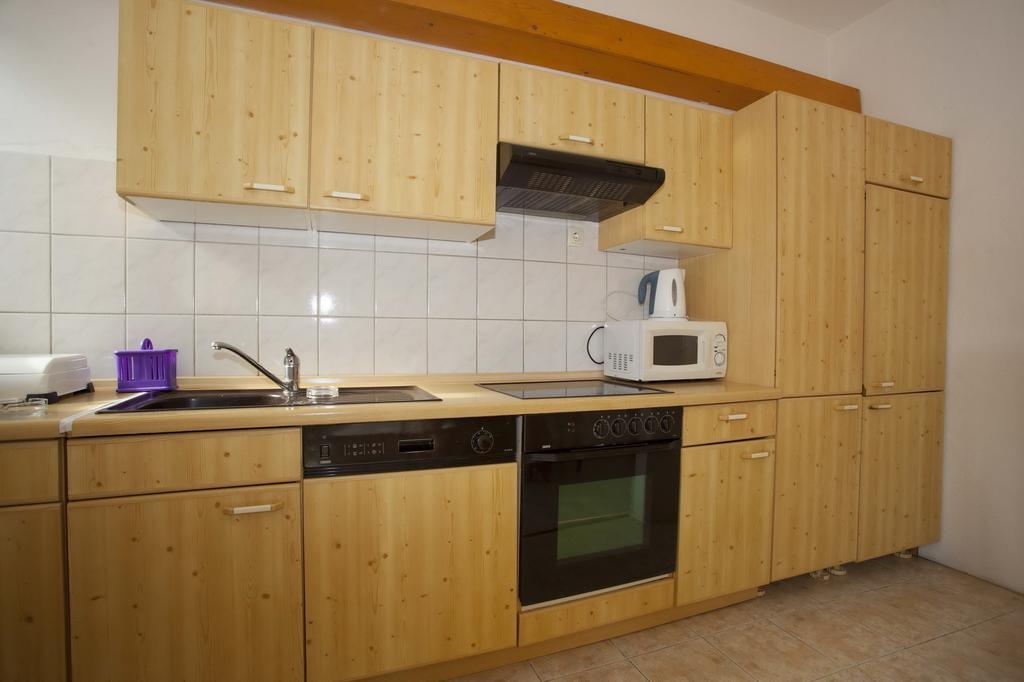 Appartamento Dino Makarska